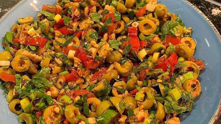 مراحل تهیه ترشی یونانی مراحل تهیه ترشی یونانی