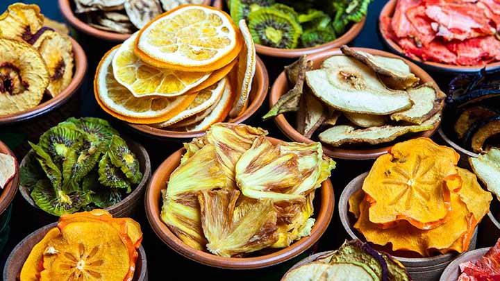 خشک کردن میوه در هواپز خشک کردن میوه در هواپز