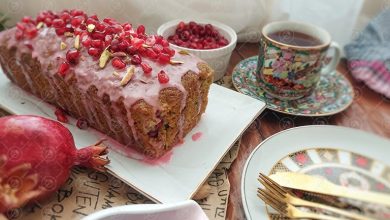 طرز تهیه لوف کیک انار و اسفناج یلدایی؛ ساده و خوشمزه