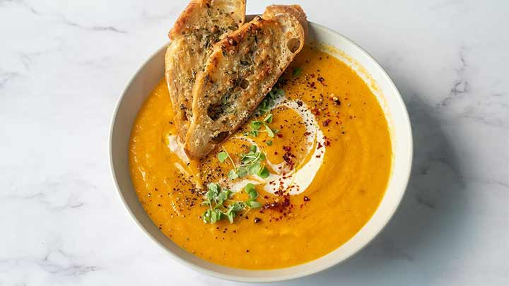 طرز تهیه آش کدو حلوایی اصفهانی