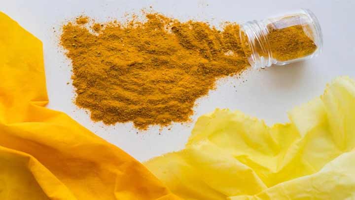 پاک کردن لکه زردچوبه با جوش شیرین پاک کردن لکه زردچوبه با جوش شیرین