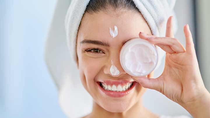 بهترین آبرسانهای طبیعی پوست بهترین آبرسانهای طبیعی پوست