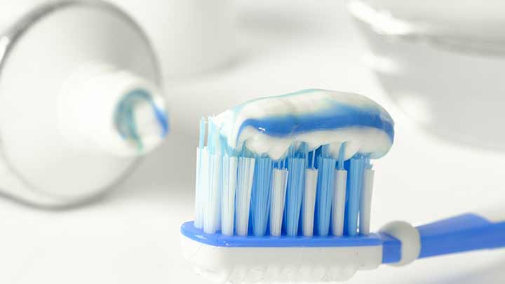 خمیر دندان کرست برای کامپوزیت خمیر دندان کرست برای کامپوزیت