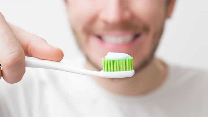 خمیر دندان الترا پروتکشن برای جرم گیری خمیر دندان الترا پروتکشن برای جرم گیری