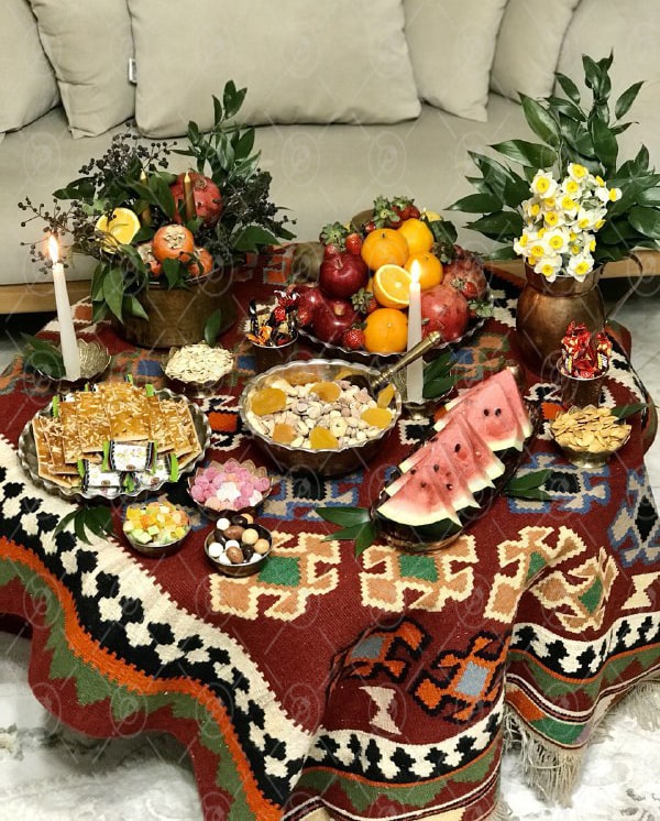 اهمیت تزئین شب یلدا؛ چرا در شب یلدا تزئینات یلدایی و میوه آرایی برای ما اهمیت زیادی دارد؟ اهمیت تزئین شب یلدا؛ چرا در شب یلدا تزئینات یلدایی و میوه آرایی برای ما اهمیت زیادی دارد؟