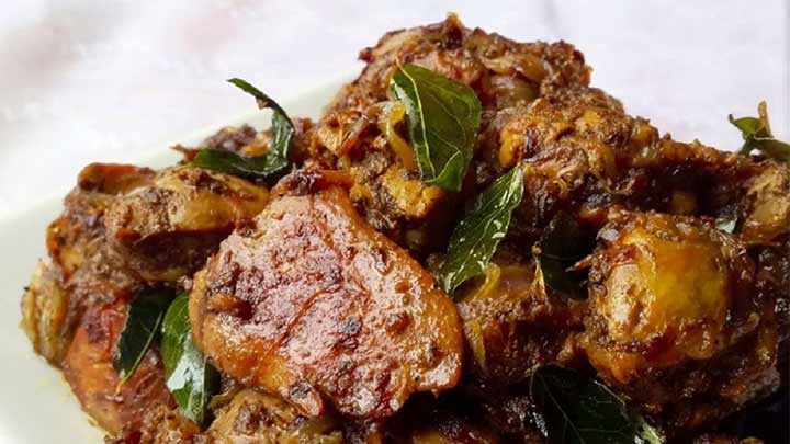 مراحل تهیه خاگینه خرما مجلسی زعفرانی