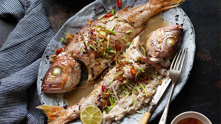 مراحل تهیه ماهی گاریز کبابی مراحل تهیه ماهی گاریز کبابی