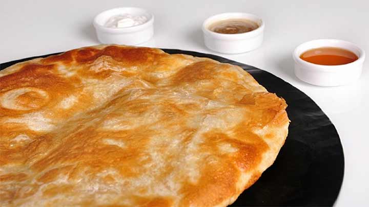 مراحل تهیه نان چمچمو