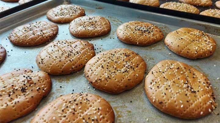 نان چمچمو خوشمزه و اصیل هرمزگان