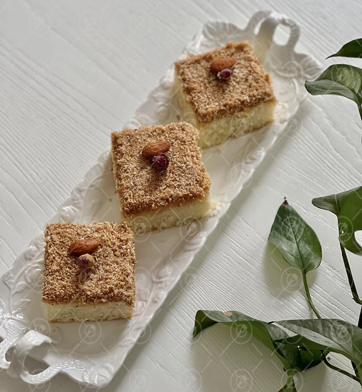 تزیین و برش کیک شنی