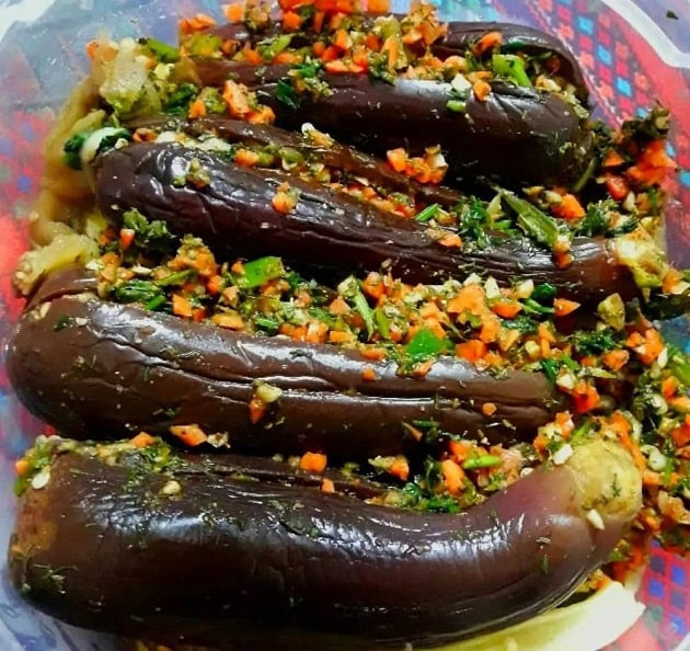 طرز تهیه بادمجون شکم پر خوشمزه طرز تهیه بادمجون شکم پر خوشمزه