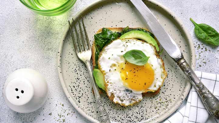 بهترین زمان خوردن تخم مرغ بهترین زمان خوردن تخم مرغ