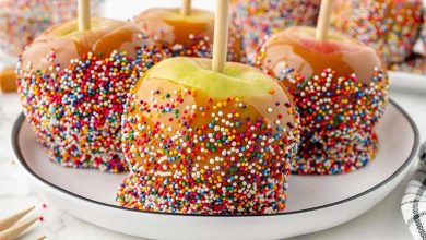 طرز تهیه سیب کاراملی خوشمزه؛ دسر مورد علاقه کودکان