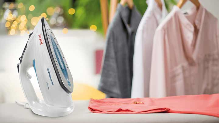 تمیز کردن کف اتو با استفاده از نمک تمیز کردن کف اتو با استفاده از نمک