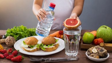 این 5 غذا و ماده خوراکی را با آب نخورید!