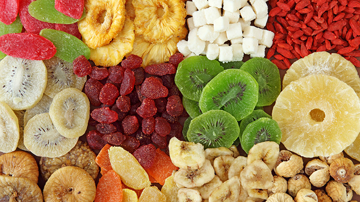 میوه خشک برای میان وعده