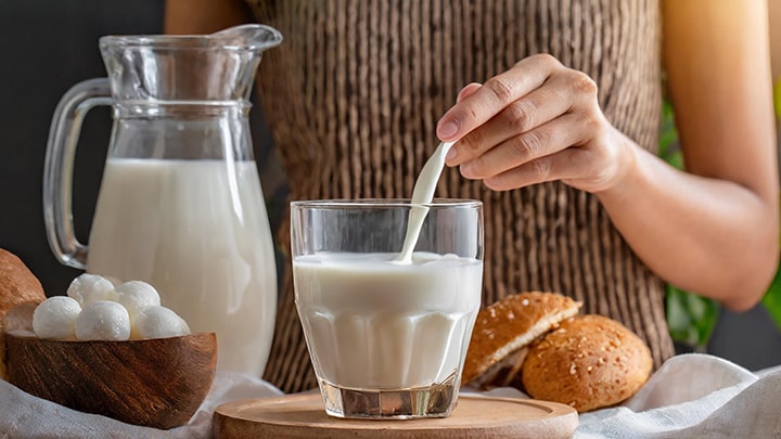 شیر را با چه نخوریم؟