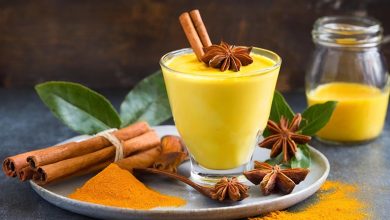 طرز تهیه شیر زردچوبه برای درمان سرماخوردگی