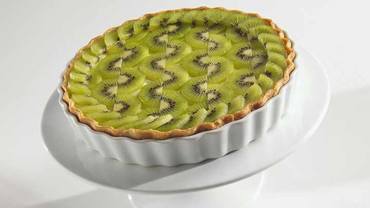 مراحل تهیه تارت کیوی با کرم کاستارد