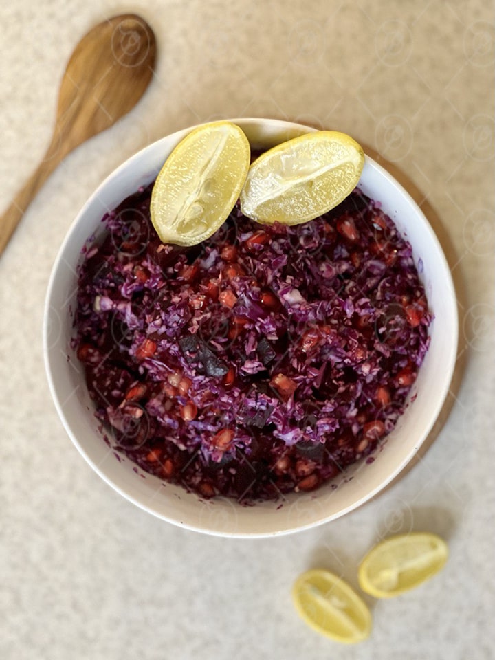 طرز تهیه سالاد رژیمی انار و چغندر خانگی با طعمی بینظیر طرز تهیه سالاد رژیمی انار و چغندر خانگی با طعمی بینظیر