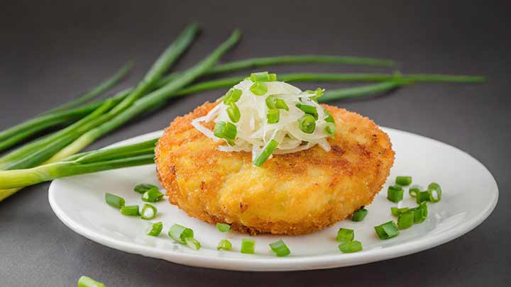 مراحل تهیه ساندویچ کوکو سیب زمینی