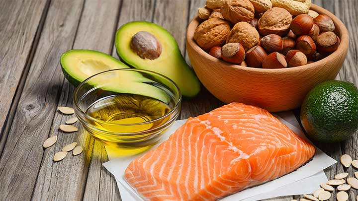 ترفندهای ساده برای کاهش مصرف روغن در آشپزخانه ترفندهای ساده برای کاهش مصرف روغن در آشپزخانه