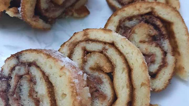 مراحل تهیه پنکیک رولی