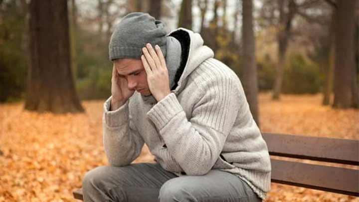 حفظ ارتباط اجتماعی از روشهای پیشگیری از افسردگی فصلی در زمستان حفظ ارتباط اجتماعی از روشهای پیشگیری از افسردگی فصلی در زمستان