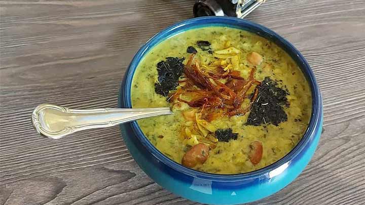 مراحل تهیه سوپ ترخینه