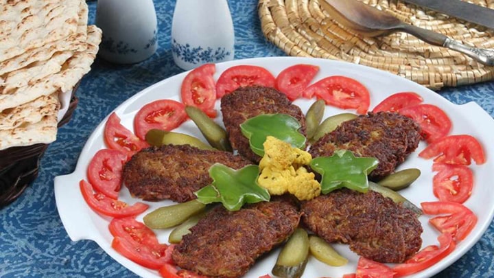 انتخاب ادویه مناسب کتلت در خوشمزگی کتلت انتخاب ادویه مناسب کتلت در خوشمزگی کتلت