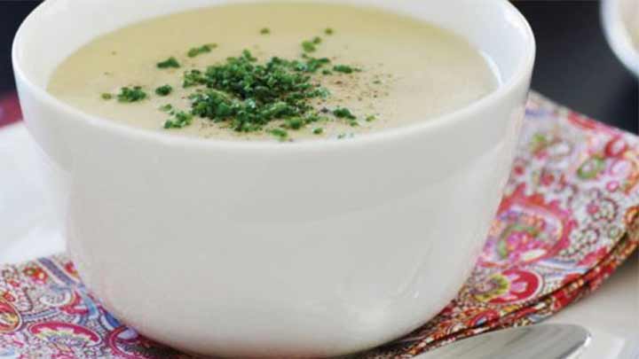 مراحل پخت آش شیر تبریزی