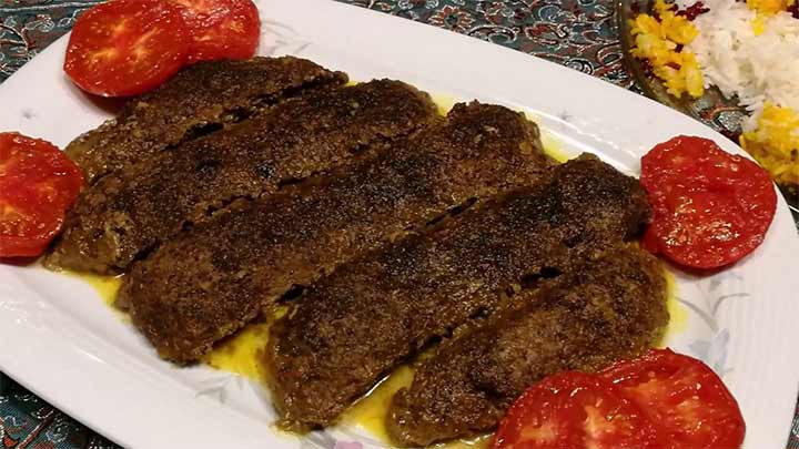 طرز تهیه کباب تابه‌ای زعفرانی در فر