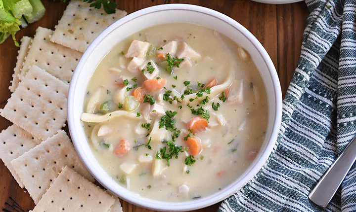 طرز تهیه سوپ مرغ رستورانی طرز تهیه سوپ مرغ رستورانی