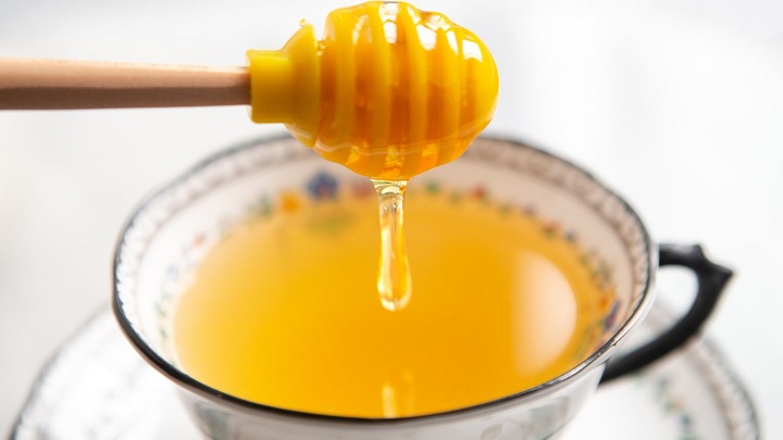 طرز تهیه لیمو عسلی فوری