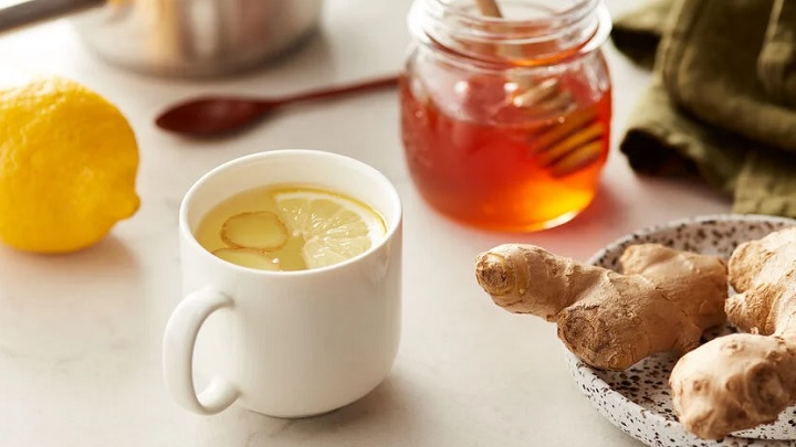 طرز تهیه لیمو و عسل برای سرماخوردگی با نبات
