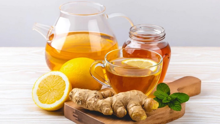 مراحل طرز تهیه معجون عسل و لیمو و دارچین