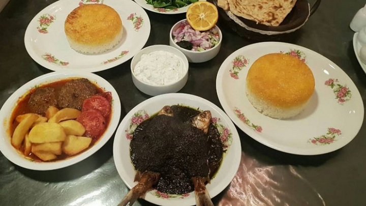 مراحل تهیه کولی غورابیج گیلانی مراحل تهیه کولی غورابیج گیلانی