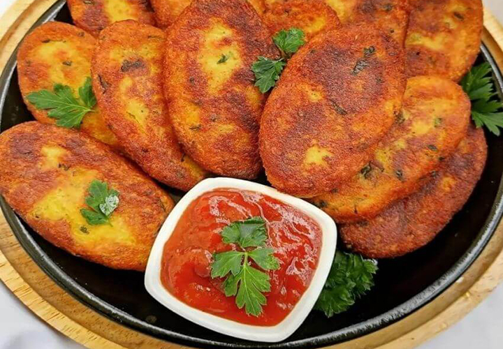 طرز تهیه کوکو سیب زمینی قاشقی  طرز تهیه کوکو سیب زمینی قاشقی