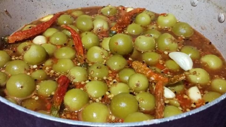 نکات و فوت و فن‌های طرز تهیه ترشی سپستون