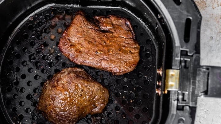 پخت استیک گوشت در هواپز