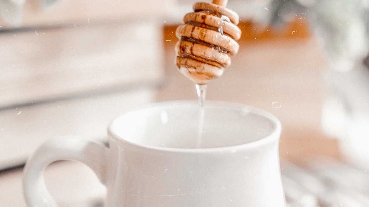 طرز تهیه شیر نشاسته برای سرفه