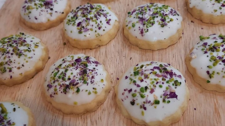 نکات و فوت و فن‌های تهیه شیرینی آلستین