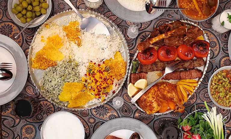 معرفی غذاهای محلی و خوشمزه اراک