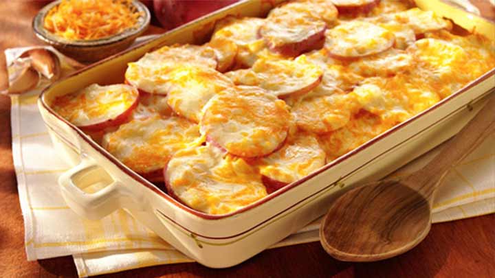 طرز تهیه خوراک مرغ و سیب زمینی پنیری طرز تهیه خوراک مرغ و سیب زمینی پنیری