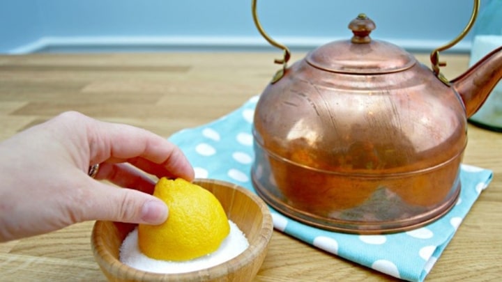 تمیز کردن ظروف مسی با آبلیمو تازه