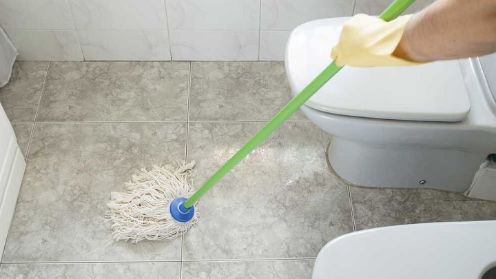 استفاده از وایتکس برای تمیز کردن دستشویی و حمام