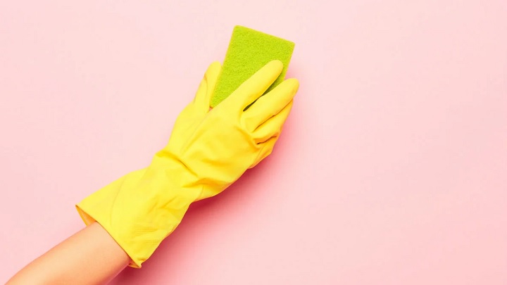 تمیز کردن کاغذ دیواری با بخار شوی