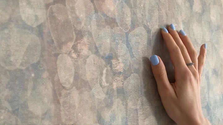 تمیز کردن کاغذ دیواری به روش اصولی