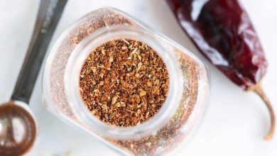 طرز تهیه پودر چیلی خانگی؛ ادویهای تند، خوشمزه و پرکاربرد