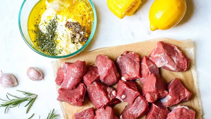 طرز تهیه گوشت کبابی و استیکی با ماست طرز تهیه گوشت کبابی و استیکی با ماست